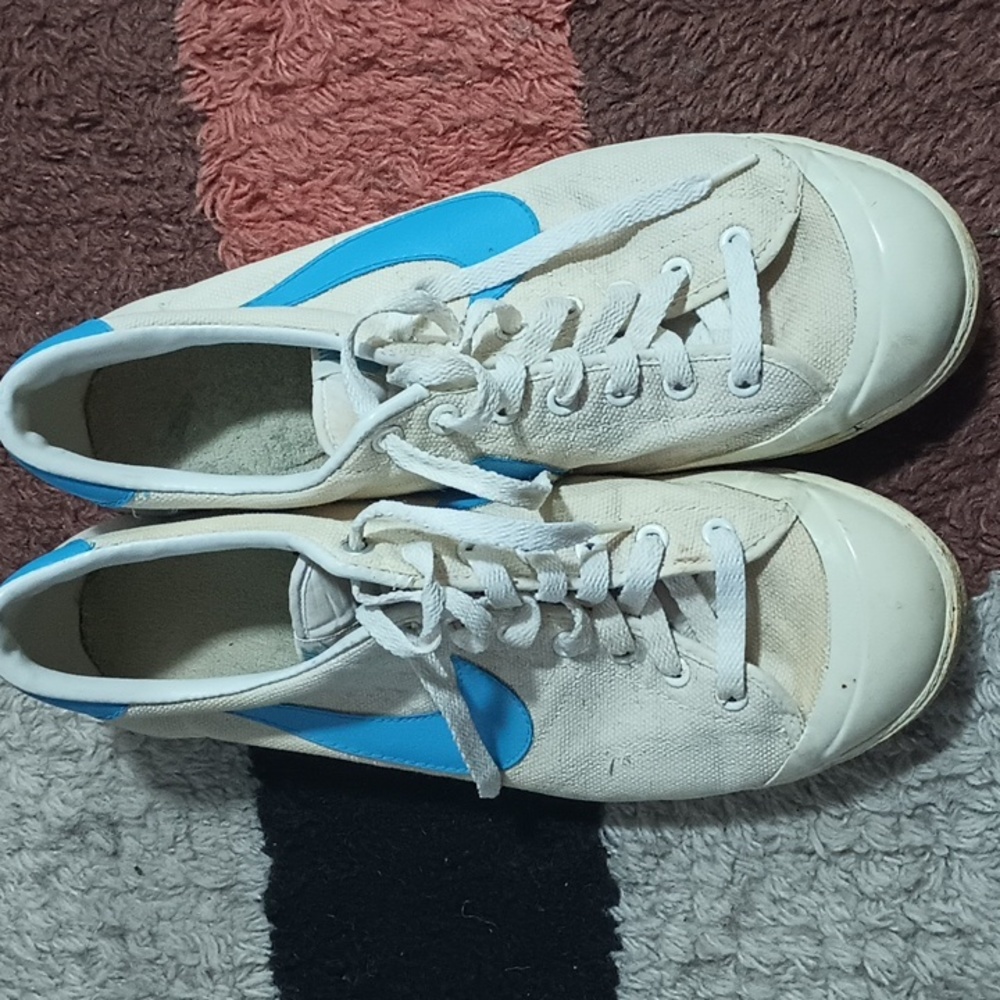 Rare vintage 1980 Nike blazer low